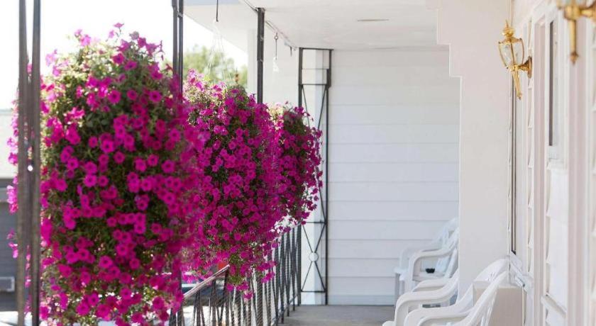 Baymont By Wyndham Lake George Exterior foto